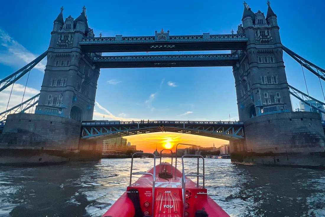Thames Rockets — Thames Lates, London