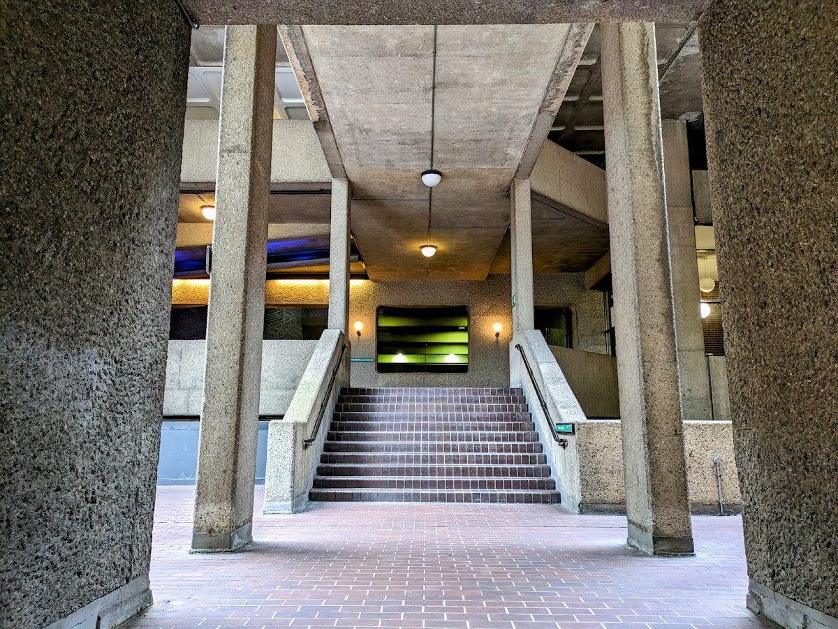 Barbican Hall — photo 2