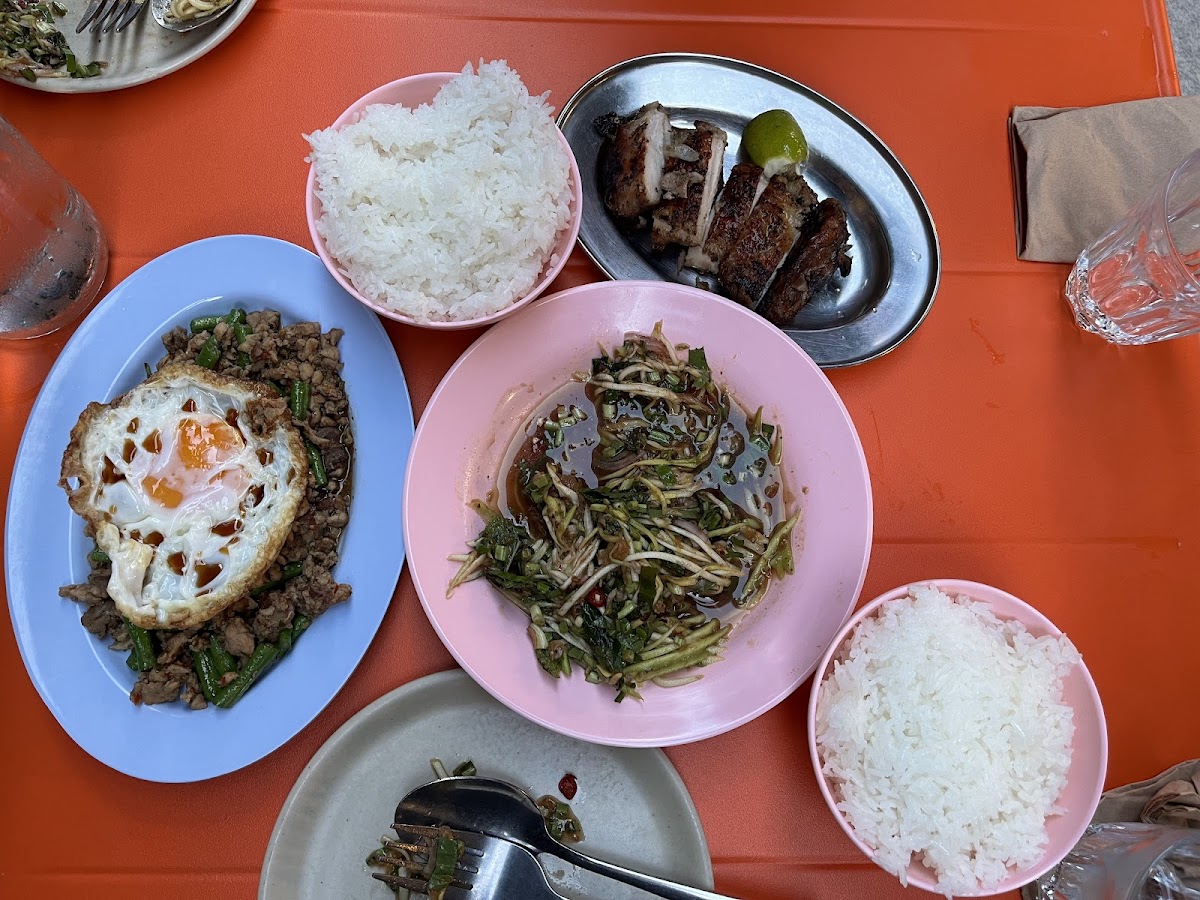 Singburi — photo 4
