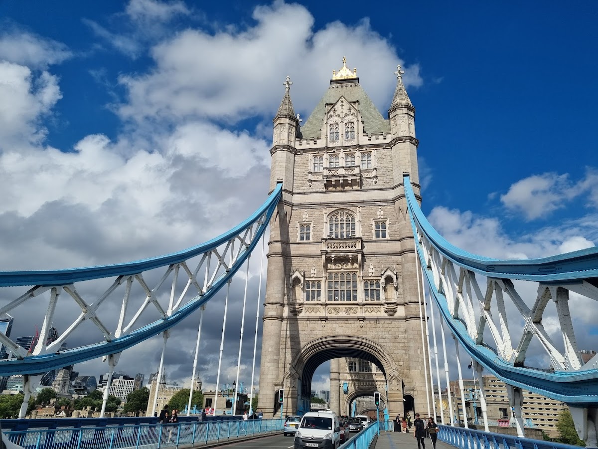 Tower Bridge — photo 3