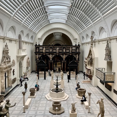 V&A (Victoria and Albert Museum)